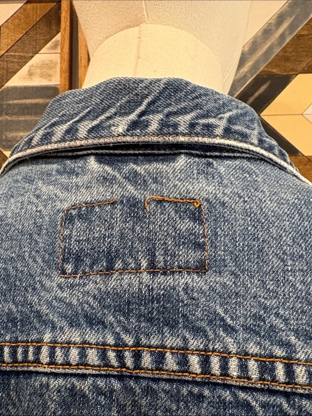 Vintage Ralph Lauren Country 90s Distressed Denim Boxy Cropped Jean Jacket sz M - Picture 8 of 14